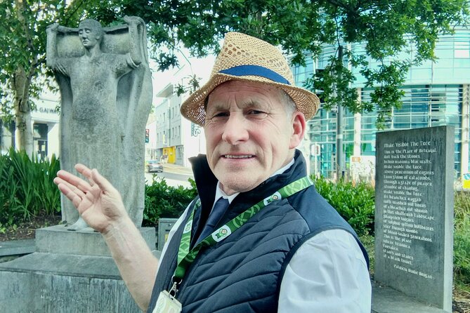 Galway History Walking tour with Local expert - Private Group - The Latin Quarter, King’s Head, and Galway’s old port