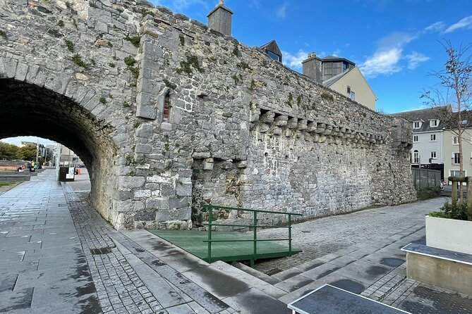 Galway Private Walking Tour - Why this private Galway walk is worth considering