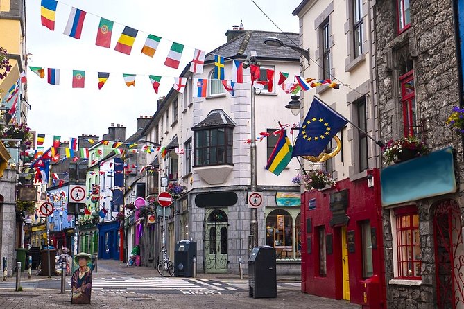 Galway's City Centre: A Self-Guided Audio Tour - Starting at Eyre Square with your own schedule