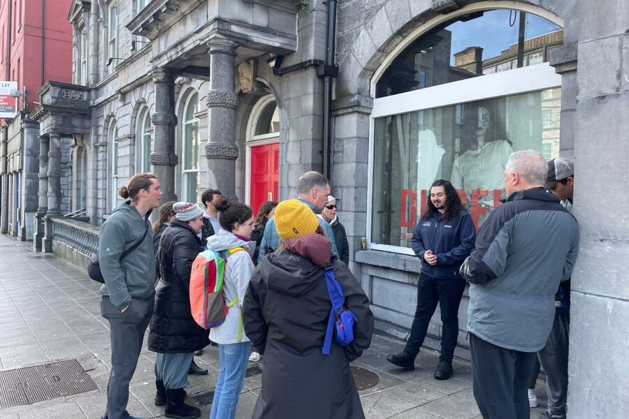 Galway: Welcome to Galway Walking Tour - How the 75-minute length works