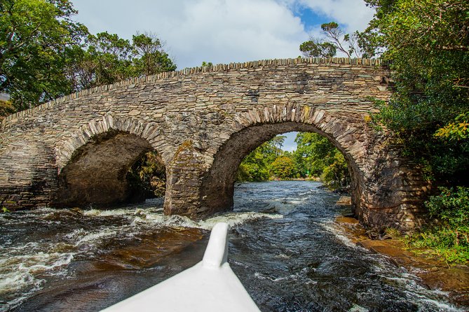 Gap of Dunloe Tour (Boat & Bus) - Ross Castle is the finish, not a castle tour