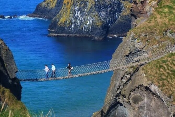 Giants Causeway and Belfast 2 Days with Private Chauffeur Tour - Who will enjoy this two-day trip most?