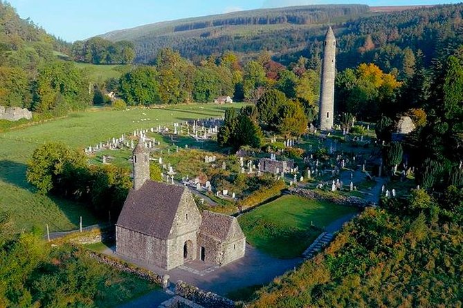Glendalough & Wicklow Mountains Half Day Morning Tour from Dublin - Weather, clothing, and food advice