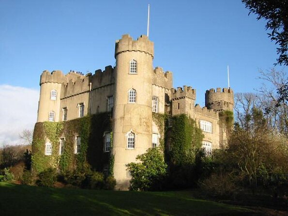 Howth y Malahide in italiano - Key points to know before booking
