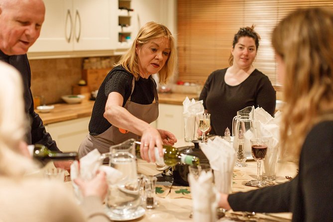 Irish Craic & Cuisine: Cooking Class & Dinner in Central Dublin - Learning the Jameson Irish coffee