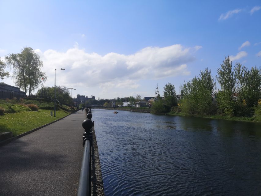 Kilkenny: Historical Highlights Walking Tour - Kilkenny County Library and the Great War Memorial