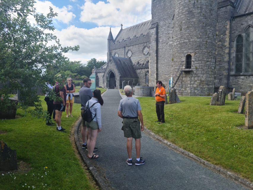 Kilkenny: Historical Highlights Walking Tour - Finishing at Kilkenny Castle