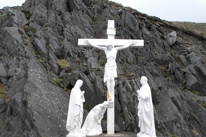 Killarney Super Saver: Dingle and Slea Head Day Trip plus Ring of Kerry and Killarney Lakes Day Trip - Why the price can make sense