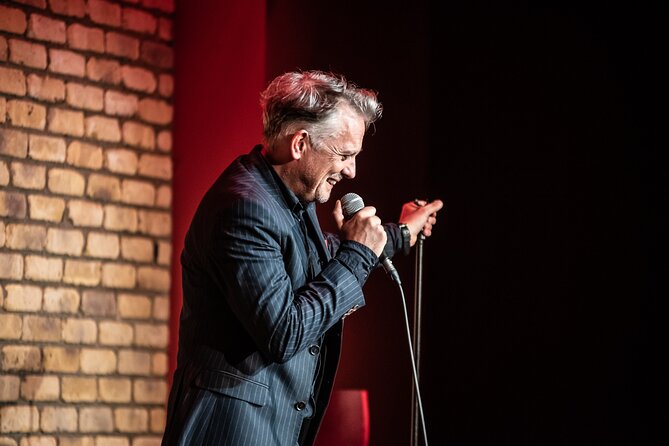Laughter Lounge Ticket - Ireland's Biggest Comedy Club - Table service makes the night easy