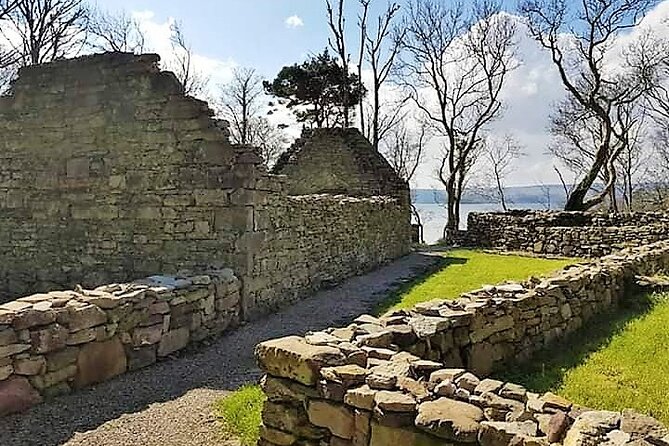 Lough Corrib cruise from Ashford Castle or Lisloughrey pier. Mayo. Guided. - Inchagoill Island and its early stone sites