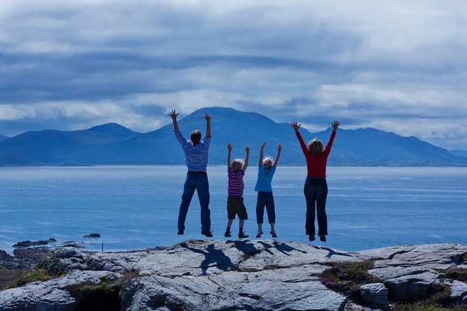 Off the beaten Path Private Tour of Ring of Kerry - Skelligs Chocolate Co. and Ballinskelligs Beach