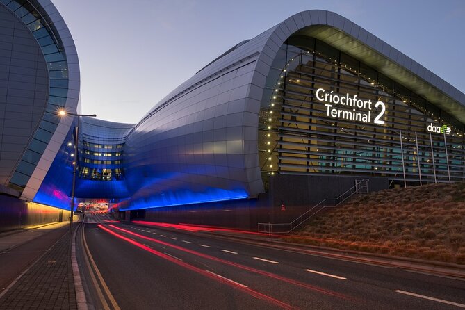 Private Airport Transfer from Kilkenny City to Dublin Airport - A private Land Rover for a small party