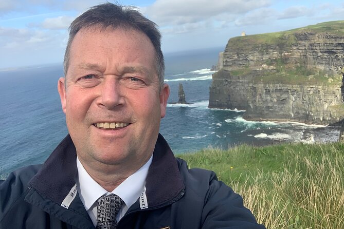 Private Day Trip to the Cliffs of Moher from Dublin - Paul Smith and the human side of the tour
