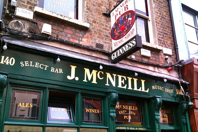 Private Dublin Pub Tour (Walking Tour) - Music, conversation, and the right pace