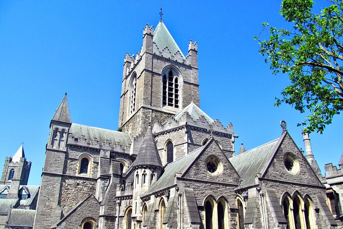 Private Dublin Sights and Pints (Walking Tour) - Ha’penny Bridge and the River Liffey