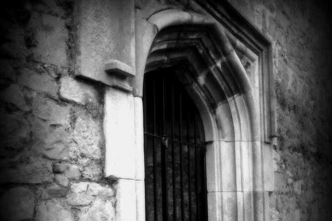 Private Ennis Dark History Tour with Dr Jane O'Brien (1-6 people) - Five things to know before booking