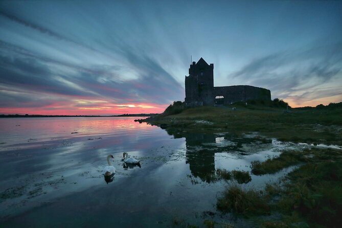 Private Limousine hire Cliffs of Moher Day Tour - The Cliffs of Moher: two hours above the Atlantic