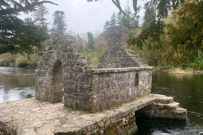 Private Luxury Guided Tour of Connemara from Westport or Ballina - Kylemore Abbey and its Victorian garden