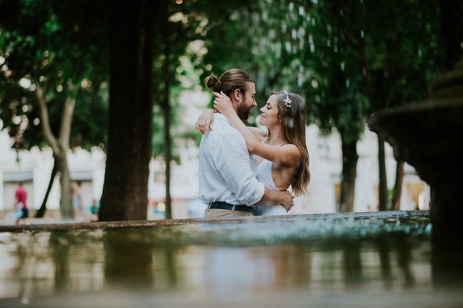 Private Photo Session with a Local Photographer in Dublin - Private group size and the pace of the shoot