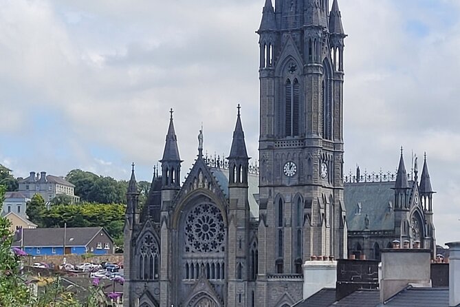 Private Tour , Blarney Castle, jameson Distillery and Cobh. - Vehicle comfort, pickup, and group size