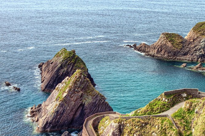 Private Tour: Dingle Peninsula from Kerry. Waterville, Tralee etc - Slea Head Cross and the Blasket Islands