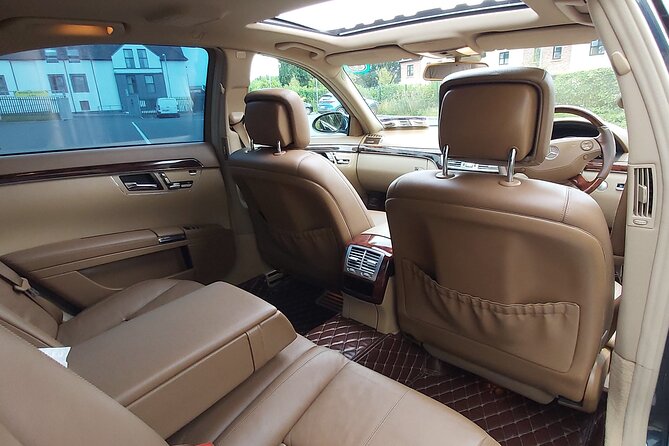 Private Transfer between DUBLIN & ADARE | Premium Vehicles - The approximately three-hour ride to Adare