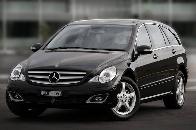 Private Transfer between SHANNON & DINGLE | Premium Vehicles - A good fit for families with luggage