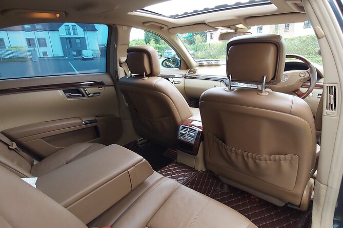 Private Transfer between SHANNON & LAHINCH | Premium Vehicles - The one-hour route to Lahinch