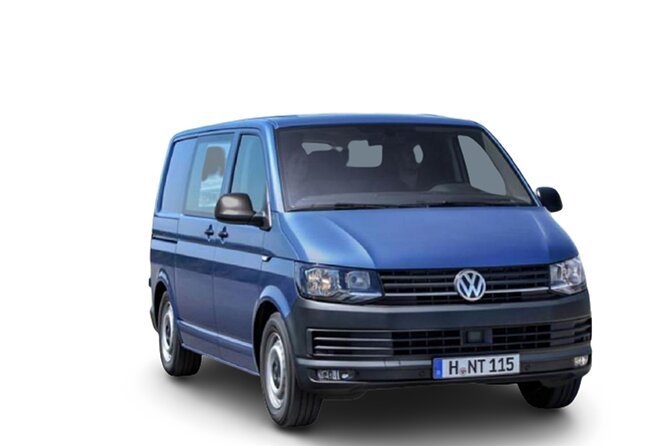 Private Transfer from Dublin city Center to Dublin airport One way Minivan - Getting Eight People and Their Bags Into One Vehicle