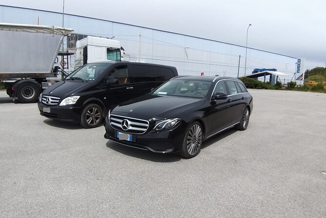 Private Transfer from Dublin city to Dun Laoghaire Cruise Port - Vehicle Choices for Couples, Families, and Groups