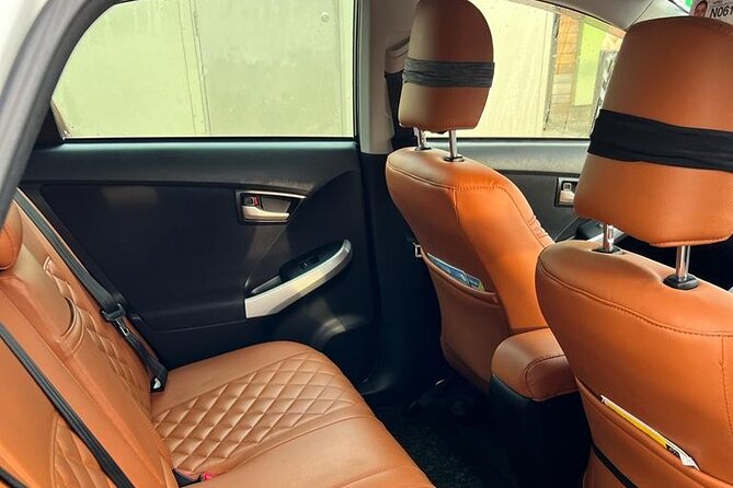 Private Transport from Dublin City to Dublin Airport - The vehicle, WiFi, and what is included