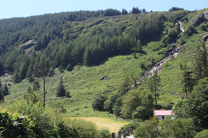 Private Wicklow Mountains Day Tour - Powerscourt House and Gardens: coffee before the hills
