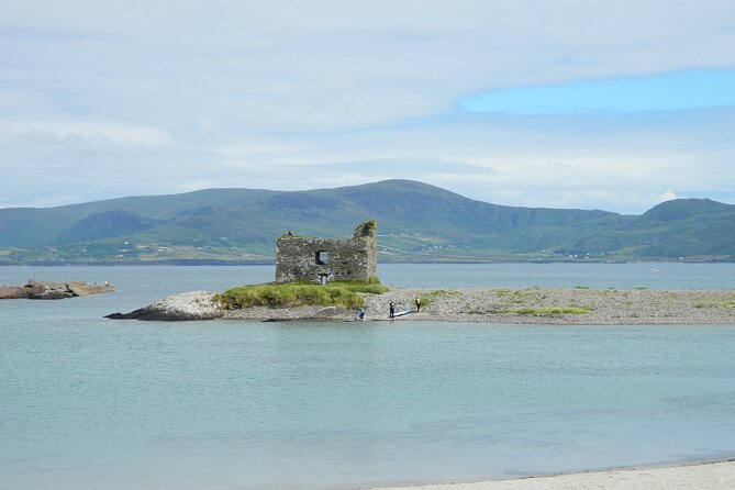 Ring of Kerry and Skellig Ring Private Tour - Cromwell Point Lighthouse and the road to Portmagee