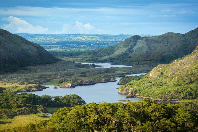 Ring of Kerry: Portmagee and Skellig Ring Tour from Killarney - Starting in Killarney at 9:15 a.m.