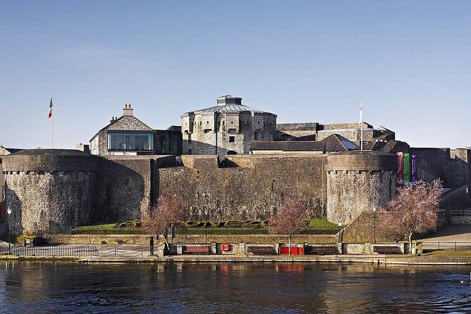Sean's Bar, Athlone Castle and Clonmacnoise Monastery - A private day from Galway, with room to choose