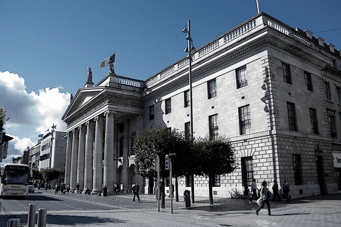 Self-Guided Scavenger Hunt: Dublin Adventure - How the Let’s Roam app shapes the experience