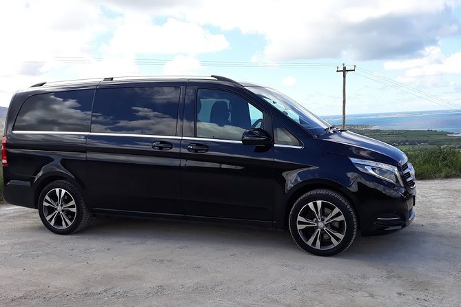 Shannon Airport to Kilkea Castle Hotel to Car Service - The chauffeur service and personal attention