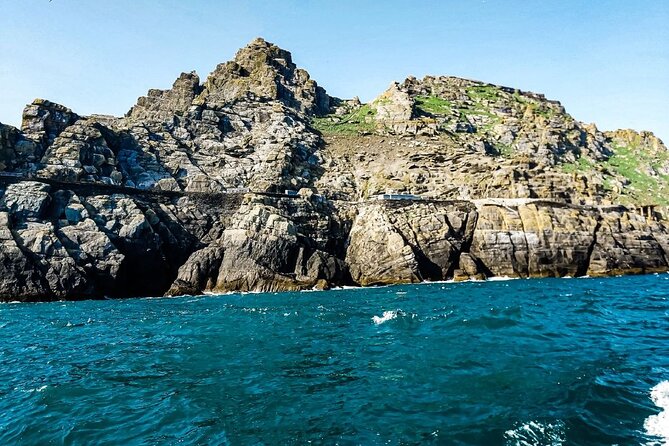 Skellig Michael : Ultimate Skellig Coast Tour with AquaTerra - The return past Illaunloughan and Portmagee