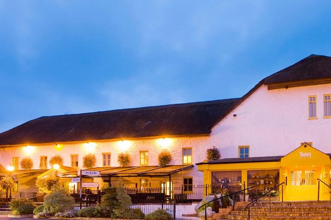 Skip the Line: Irish Night Show Including 4-Course Dinner Ticket - The four-course dinner, from chowder to Irish coffee