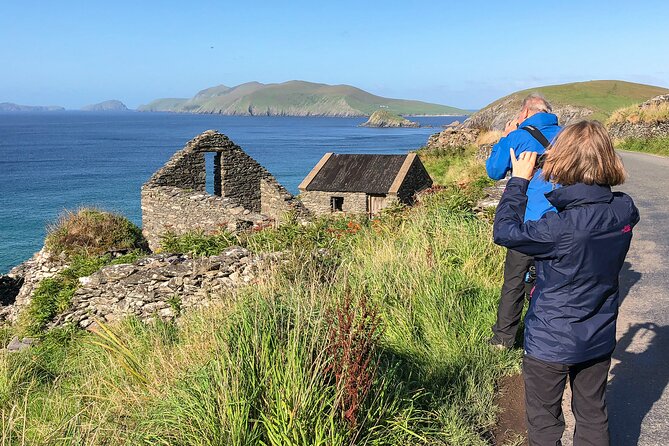Slea Head Photo & Sightseeing Tour - Kilmalkedar Church and a quieter rural setting