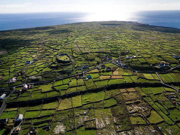Small Group - Cliffs Cruise, Aran Islands AND Connemara in One Day from Galway - Guides who make the long day work