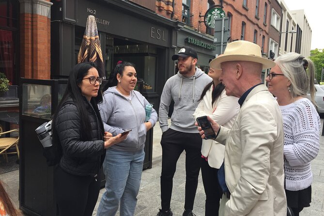 Small Group-Dublin Walking Tours - Temple Bar, the Ha’penny Bridge, and the River Liffey