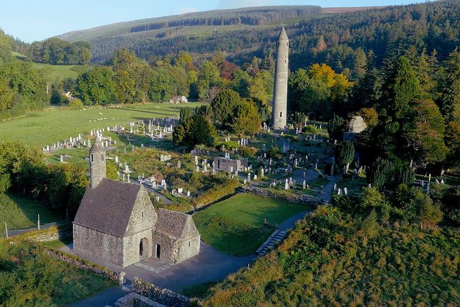 (Small Group) Shore Tour from Dublin:Dublin Highlights and Glendalough Day Trip - Dublin’s Sights From the Minivan