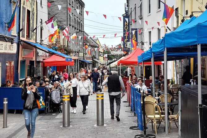 Small-Group Walking Tour of Galway - What the small group changes