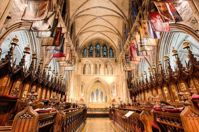 St Patrick's Cathedral, Book of Kells and Dublin Castle Tour - The Book of Kells and Trinity College’s Old Library