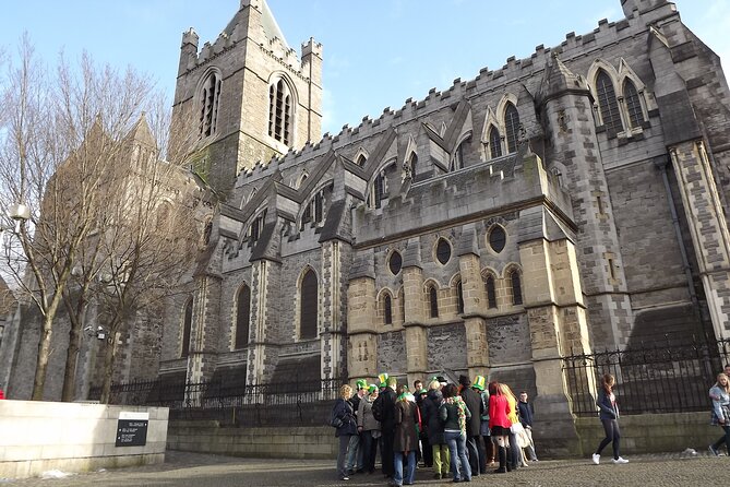 The Best of Dublin - Highlights and Hidden Corners - Starting at Dame Street and Central Plaza