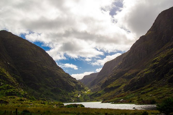 The Gap of Dunloe Adventure Day Tour from Killarney - What the guides add to the scenery