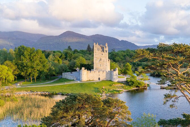 The Gap of Dunloe Adventure Day Tour from Killarney - The Gap of Dunloe by pony trap