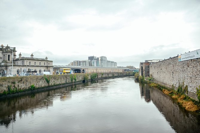 The History of Dublin With Locals: 1916 Easter Rising PRIVATE Tour - What the guides add to the experience