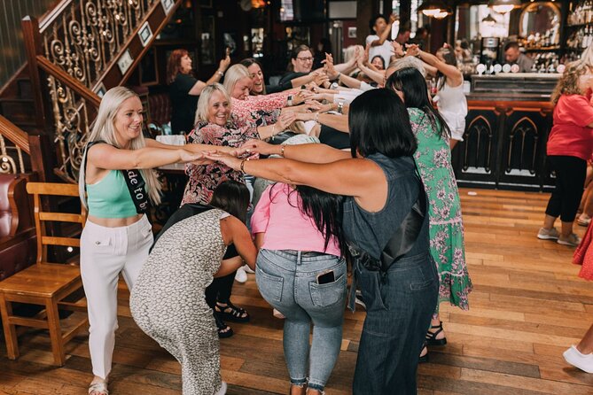 The Irish Dance Party in Dublin - Food, drinks, and the reserved table